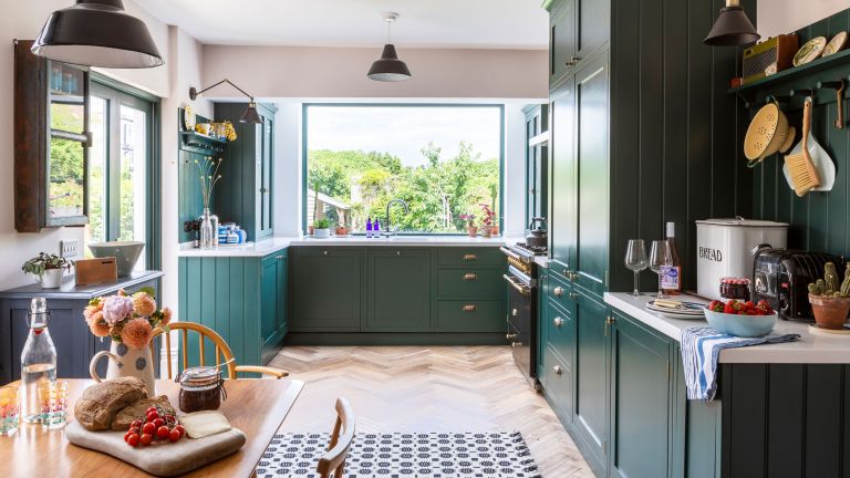 4 Tips for Choosing the Best Kitchen Color Ideas